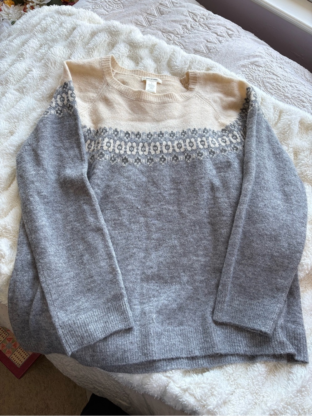Max Studio Cream and Gray Fair Isle Crewneck Sweater